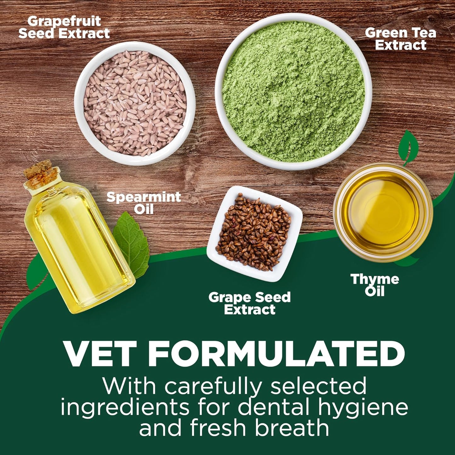 Vet's Best Finger Dental Wipes for Dogs and Cats – 50 Count
