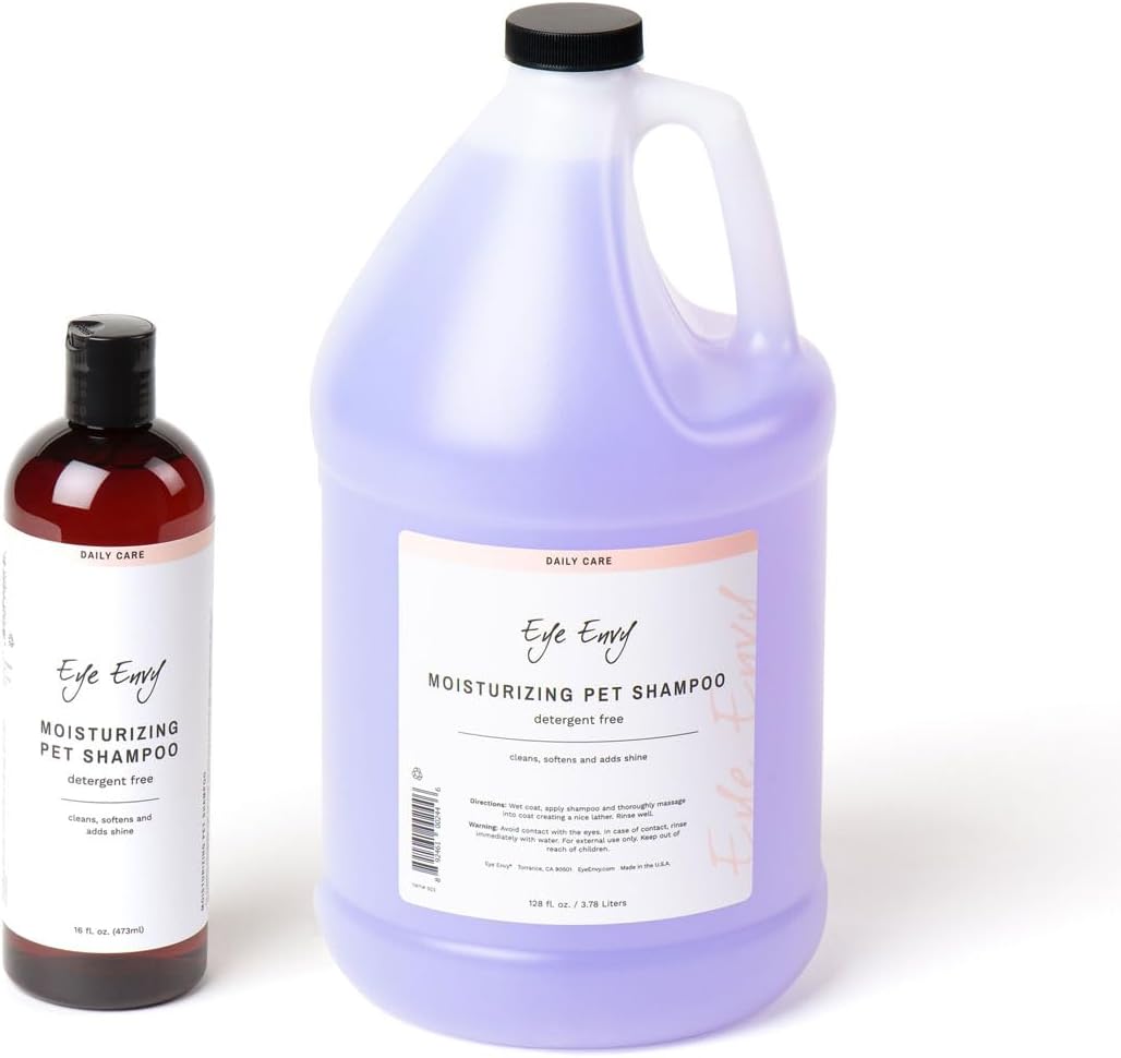 Eye Envy Moisturizing Pet Shampoo. Cleans, softens, adds Shine. Fragrance Free. Detergent Free.Glycerin enriched. Safe for Puppies and Kittens. 473ML